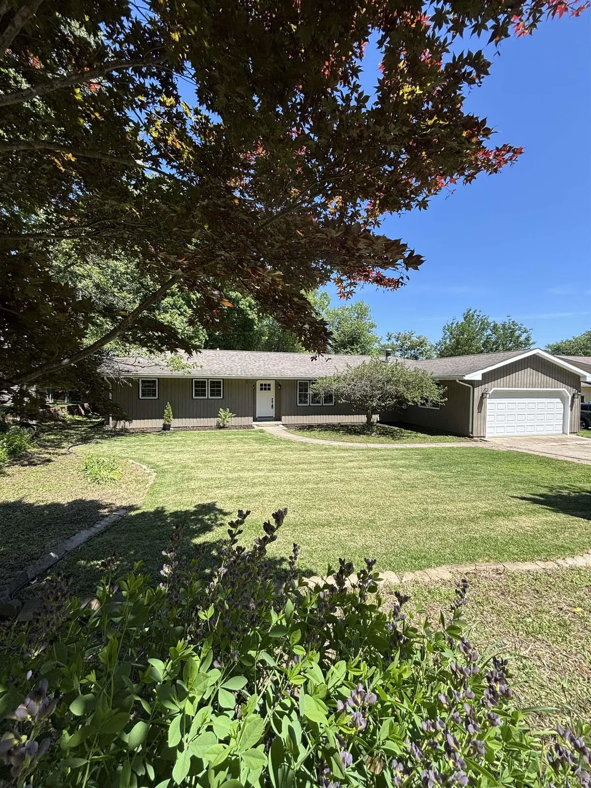 630 E Main ST, Newburgh, IN 47630