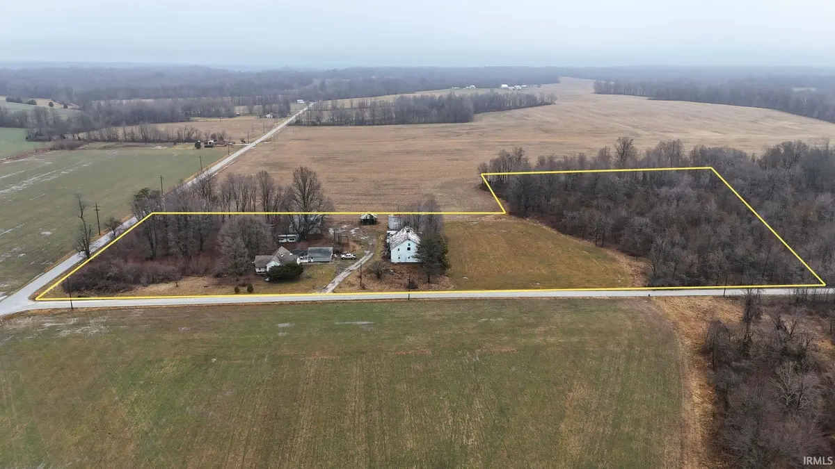 8545 E County Road 475 ***, Poland, IN 47868-8225