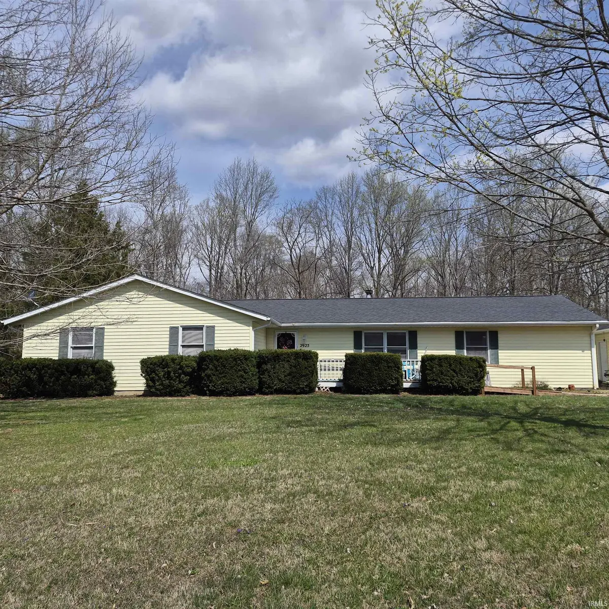 2925 E Carowinds CT, Bloomington, IN 47401