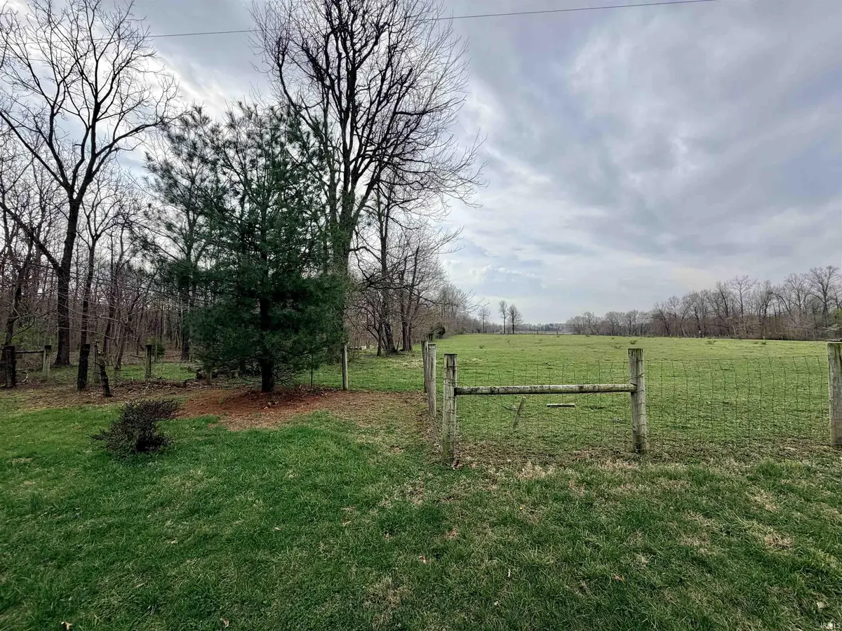 00 N 1500W ***, Jasonville, IN 47438