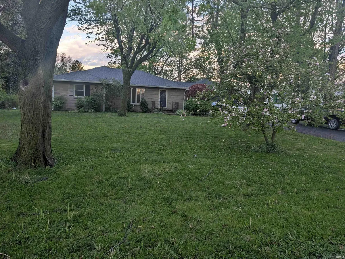 1208 N Sheridan RD, Marion, IN 46952