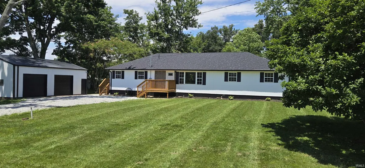 1723 W St Rd 645 HWY, Loogootee, IN 47553