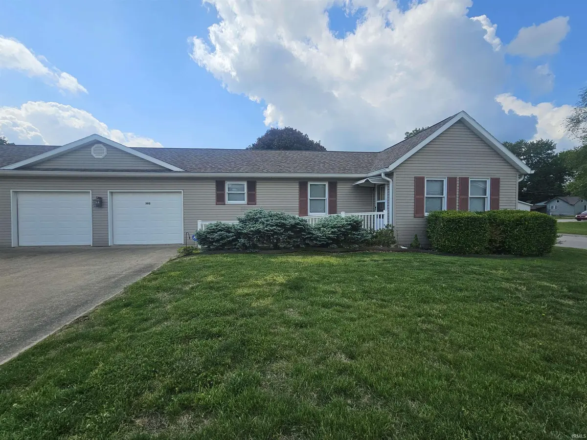 302 E Lewis LN, Spencer, IN 47460
