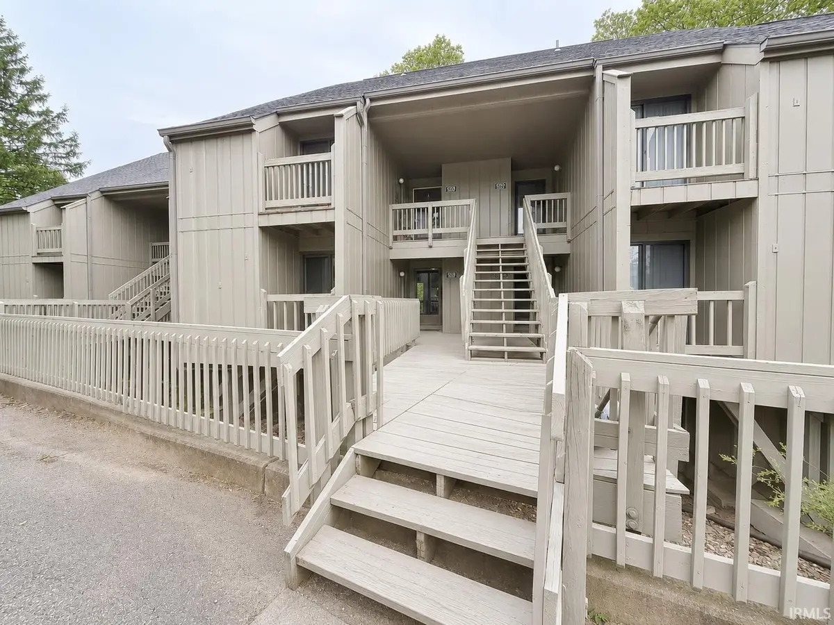 9328 S Lake Ridge DR #62, Bloomington, IN 47401