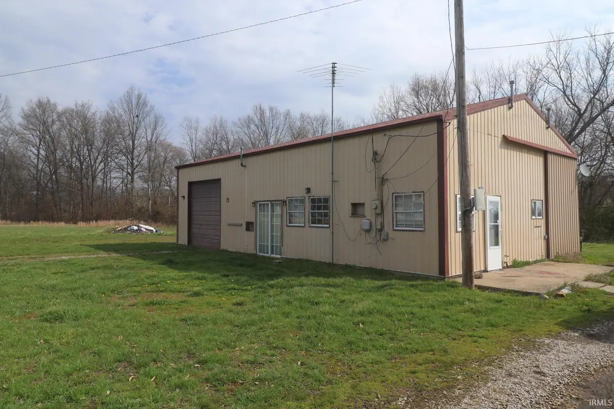 12628 W 150 N ST, Linton, IN 40065
