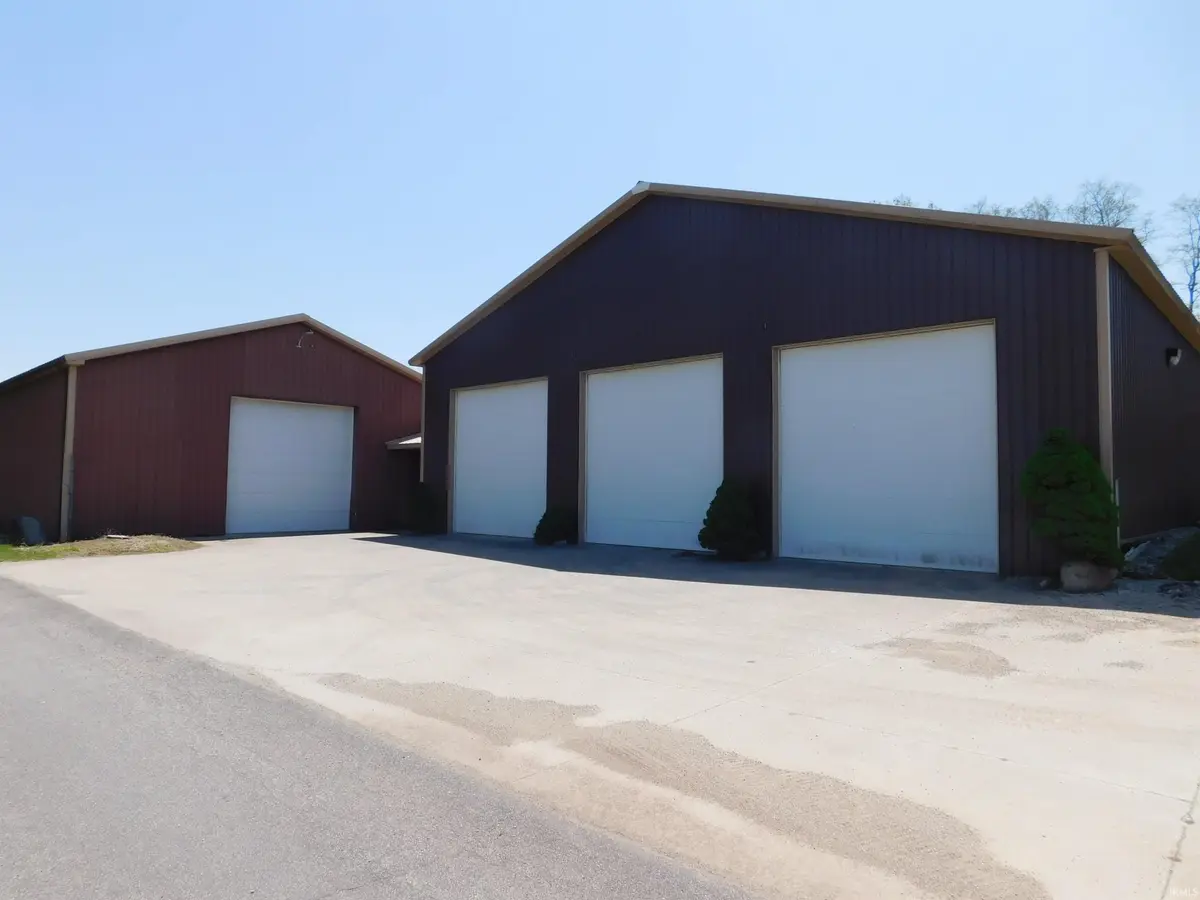 109 N Harrison ST, Leesburg, IN 46380