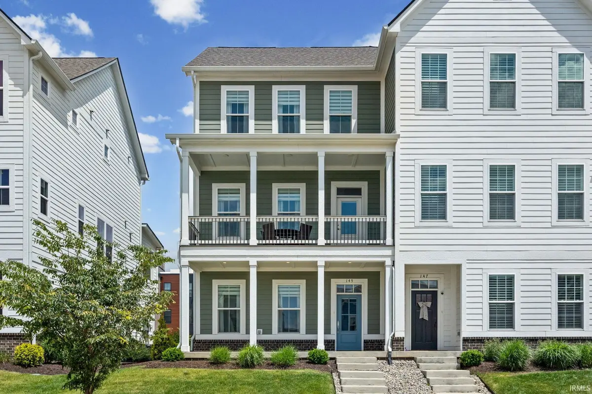 145 Parkerwood LN, West Lafayette, IN 47906