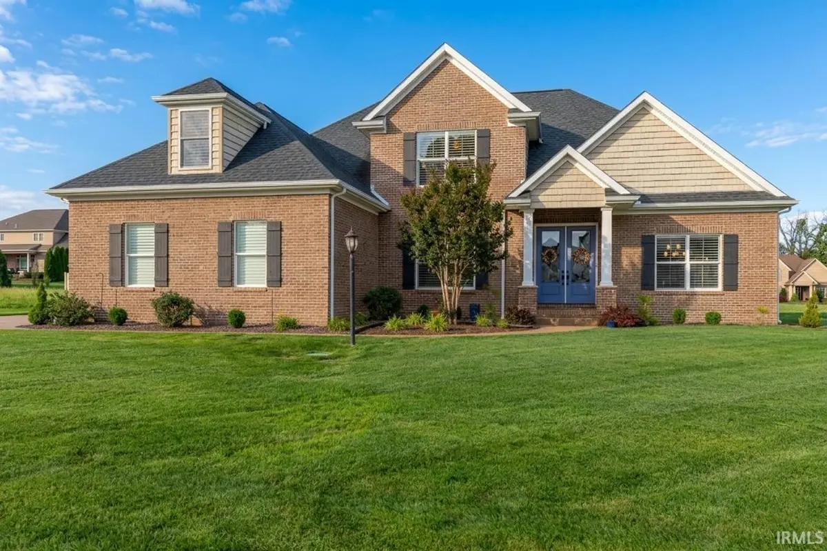 8831 Jenkins DR, Evansville, IN 47725