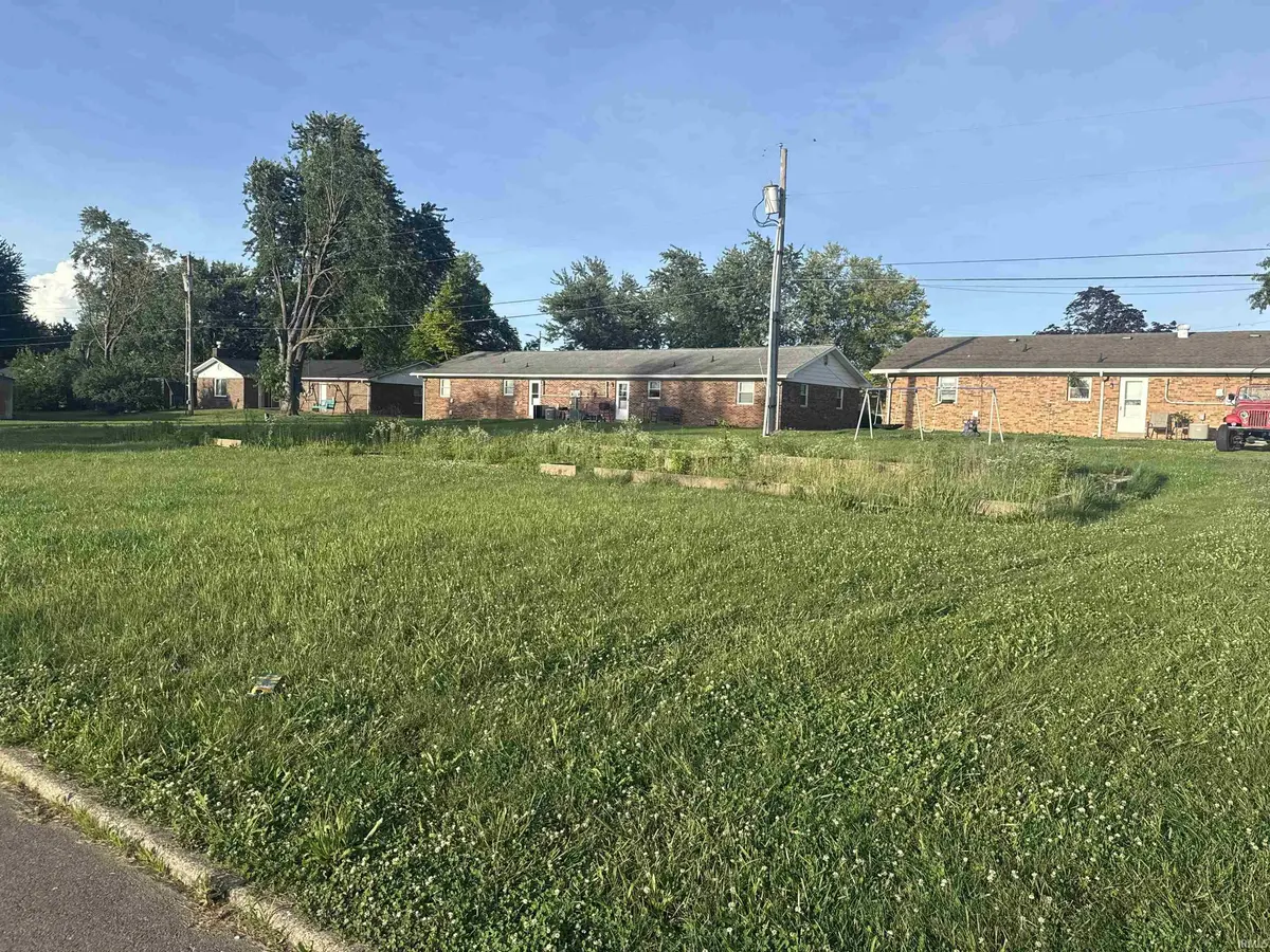 1828 WESTWOOD DR, Mount Vernon, IN 47620