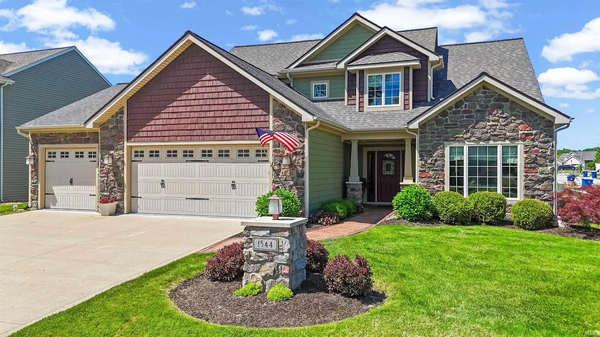1544 VINTNERS WAY, Fort Wayne, IN 46845