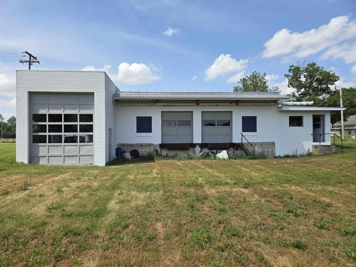 611 W 4th ST, North Manchester, IN 46962
