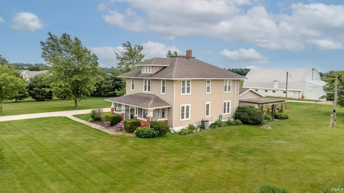 4890 W 200 S. RD, Lagrange, IN 46761