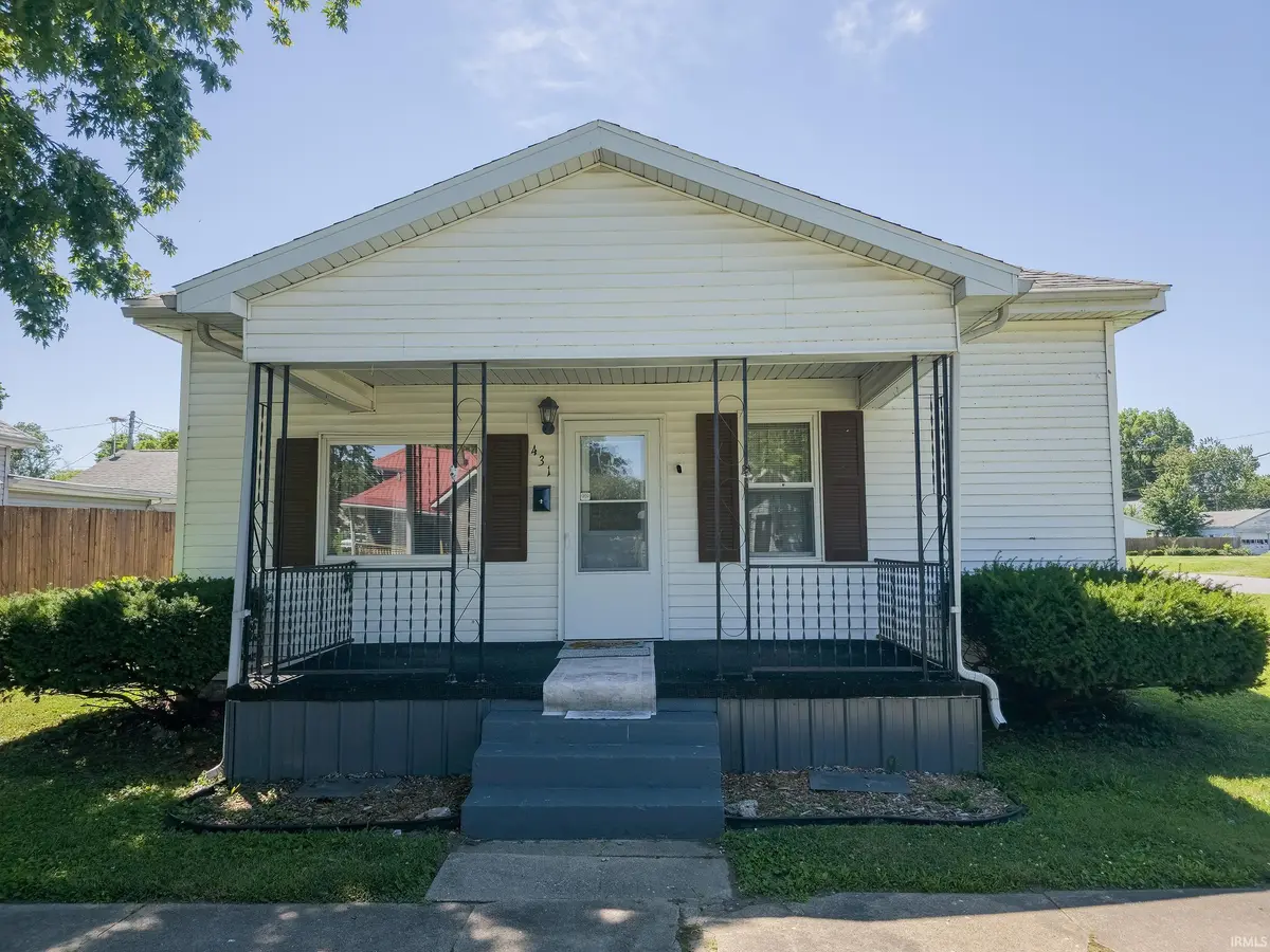 431 W 6th ST, Mount Carmel, IL 62863
