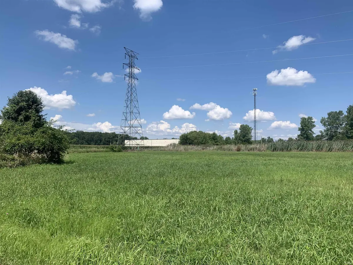 2 W Fisher Street EXT, Monticello, IN 47960