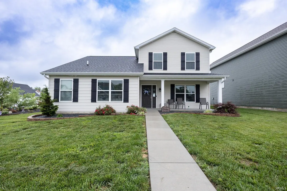 1034 Watership DR, Evansville, IN 47725