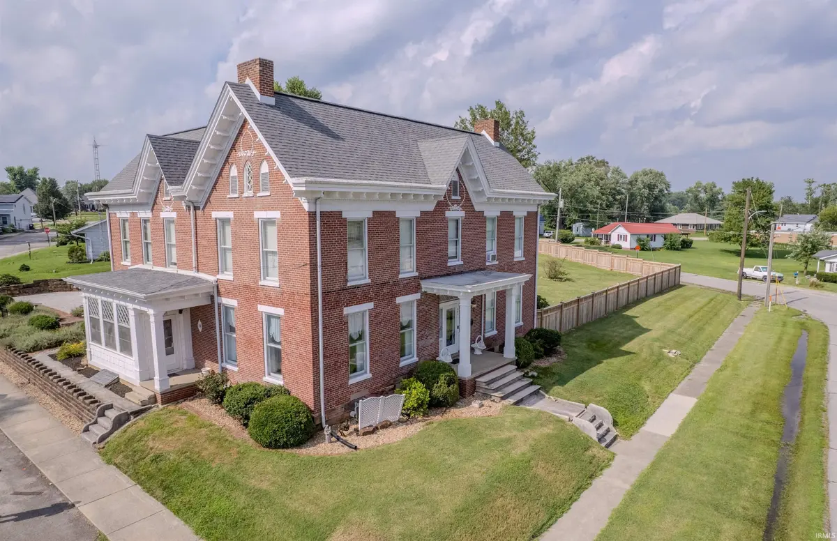 501 E Main ST, Loogootee, IN 47553