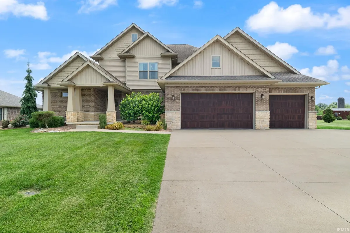 4852 W Pebble DR, Jasper, IN 47546