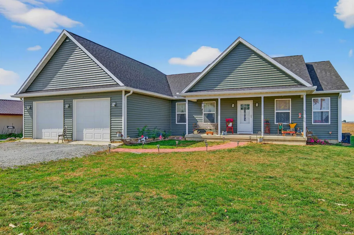 7952 S State Road 25 ***, Rochester, IN 46975