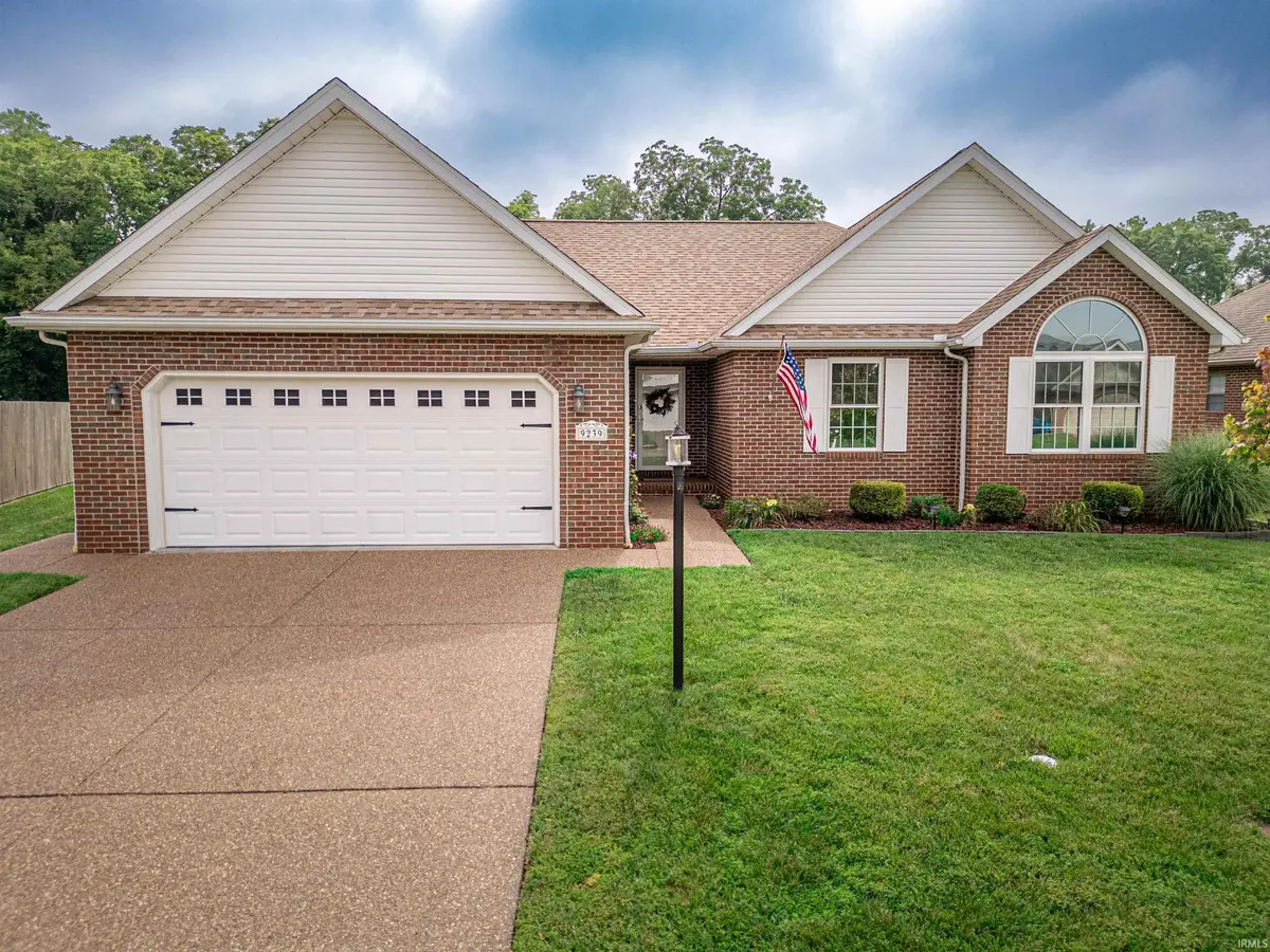 9239 Southport DR, Evansville, IN 47711