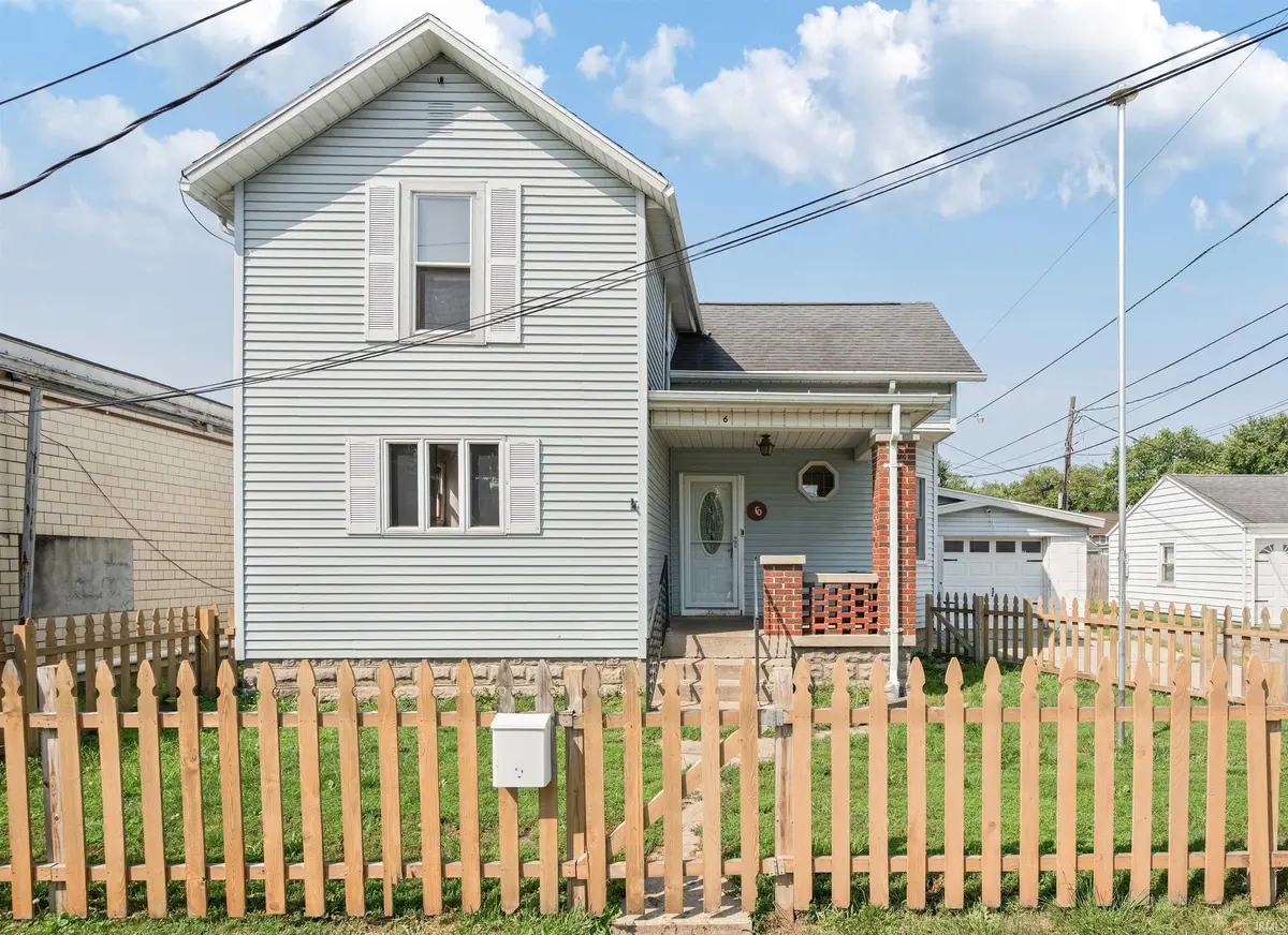 6 N Benton ST, Peru, IN 46970
