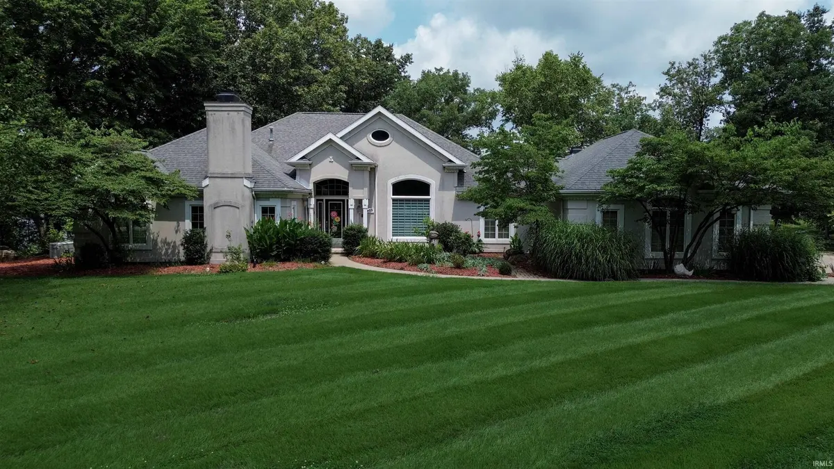 4913 N Whitewater RD, Olney, IL 62450