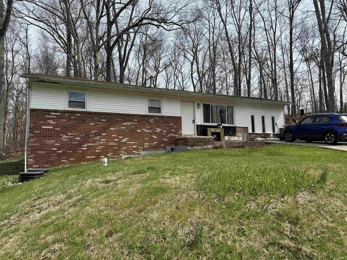 6655 S Harmony RD, Bloomington, IN 47403-9588
