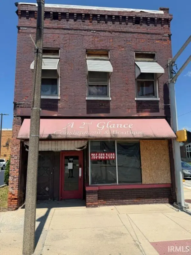 1534 Main ST, Elwood, IN 46036