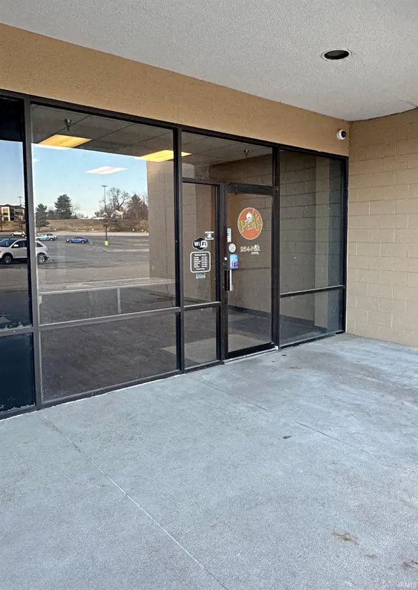 116 Cherry Tree Plaza ***, Washington, IN 47501