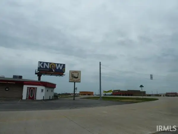 3909/3823 S Western AVE, Marion, IN 46953