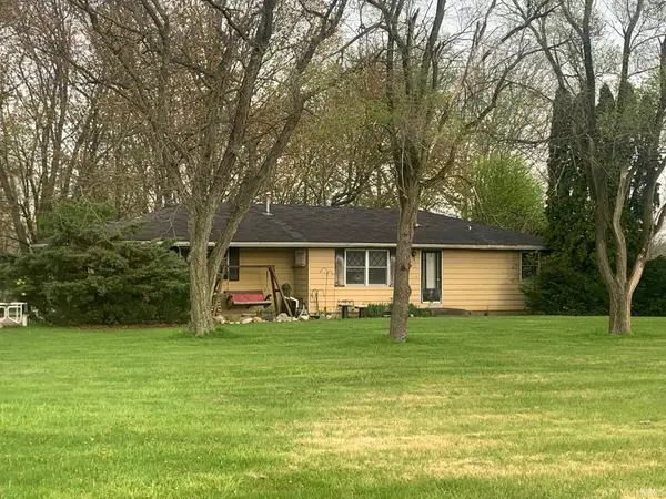 13615 Lima RD, Fort Wayne, IN 46818