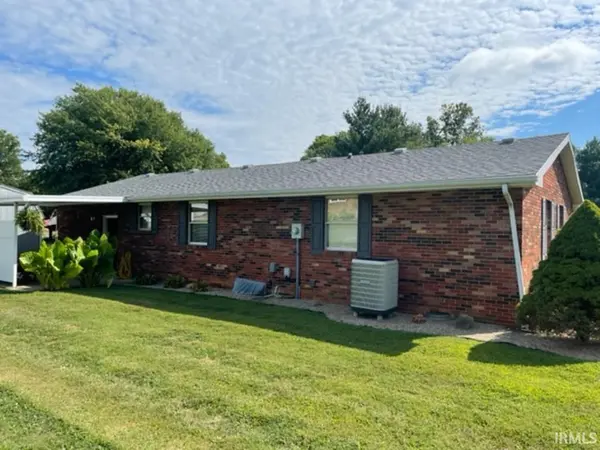 115 Nichols AVE, Salem, IN 47167