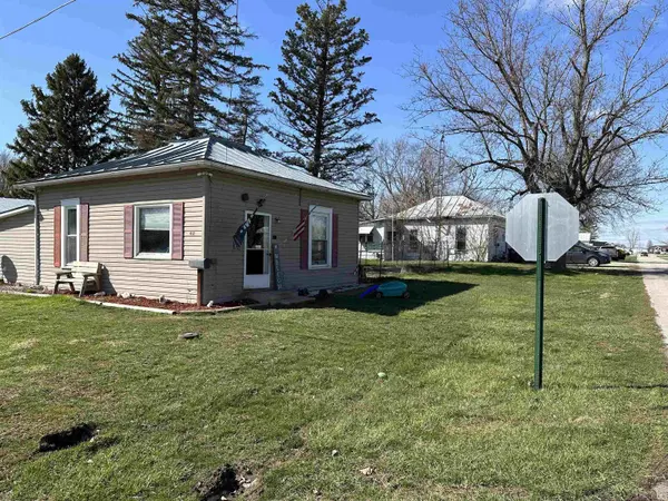 417 N Pierce ST, Ridgeville, IN 47380