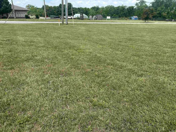 5520 Rock Hampton CT, Indianapolis, IN 46268-1030