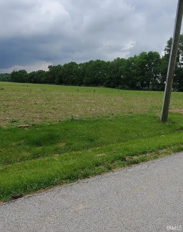 9802 W 200 SOUTH ***, Russiaville, IN 46979