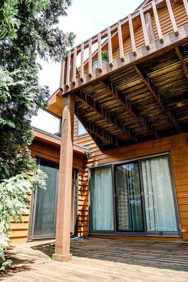 1500 N Lakeshore DR, Kewanna, IN 46939