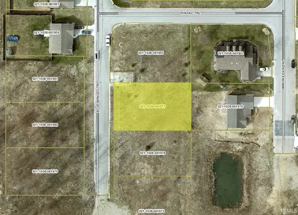 52760 Blue Winged TRL, South Bend, IN 46628