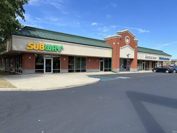 2902 W White River BLVD, Muncie, IN 47304