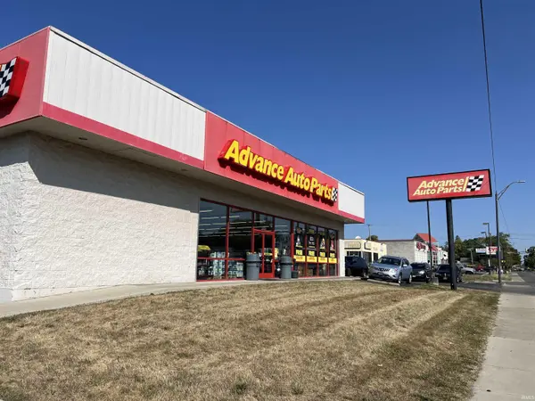 2001 S Madison ST, Muncie, IN 47302