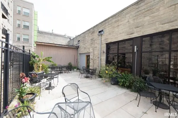 409 S Walnut ST, Bloomington, IN 47401
