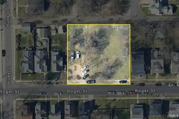 2105 Roger ST, South Bend, IN 46628-2267
