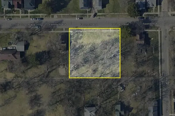 1614 Fassnacht AVE, South Bend, IN 46628-2335