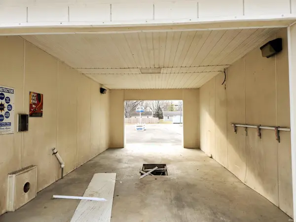 295 S Main ST, Farmland, IN 47340