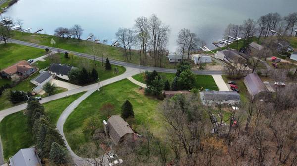 25 Lane 175 Lime Lake ***, Angola, IN 46703
