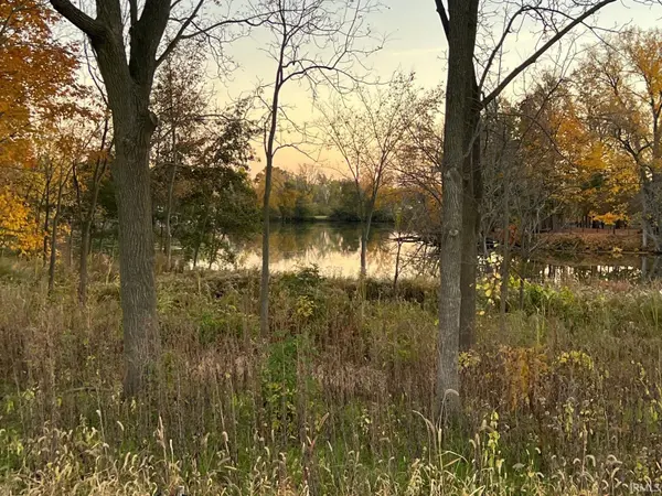 10932 Conrad Creek CT, Leo, IN 46788