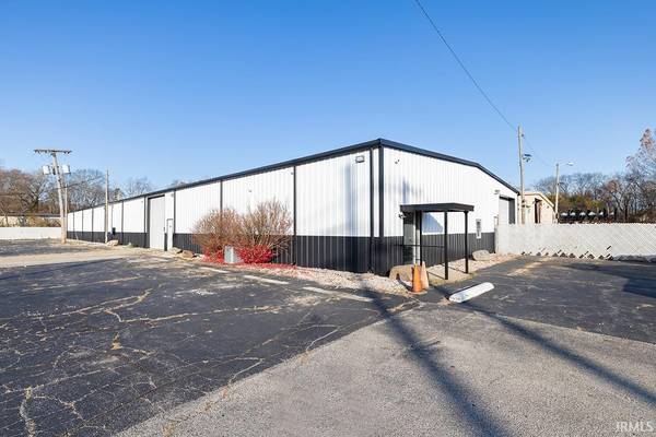 2211 W Wilden AVE, Goshen, IN 46526