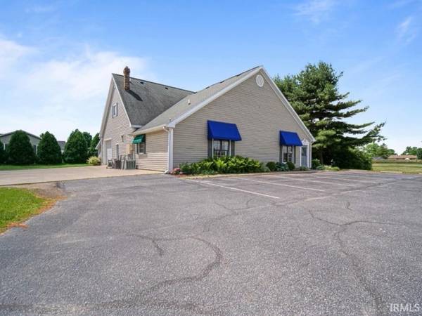 1611 Pheasant RUN, Huntertown, IN 46748-9706