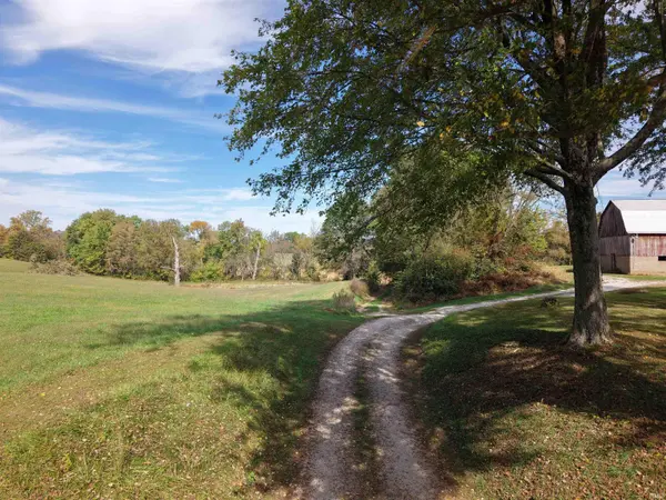 96.6 AC Reinhart RD, Loogootee, IN 47562