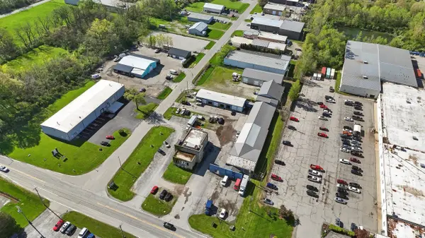 3339 Engle RD, Fort Wayne, IN 46809-1113