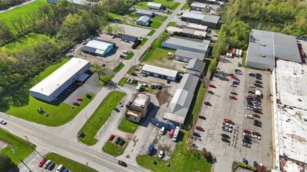 3339 Engle RD, Fort Wayne, IN 46809-1113