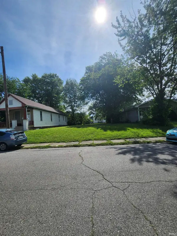 926 S Elliott ST, Evansville, IN 47713